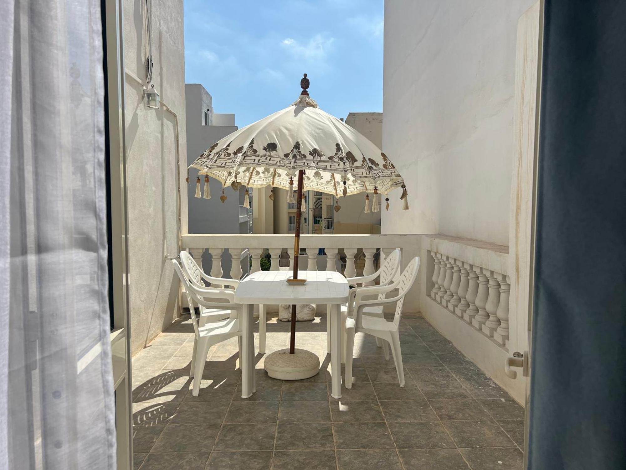 Penthouse By The Sea Leilighet Sliema Eksteriør bilde